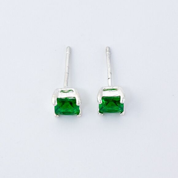 Vintage Sterling Silver 925 5mm Green Cubic Zirconia Stud Earrings - Picture 3 of 7